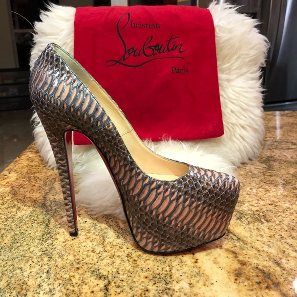 brown daffodile water snake rocaille - Picture 4 of 5